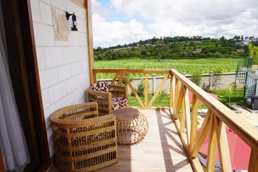 Moyoni Africa Lodge Tours 22